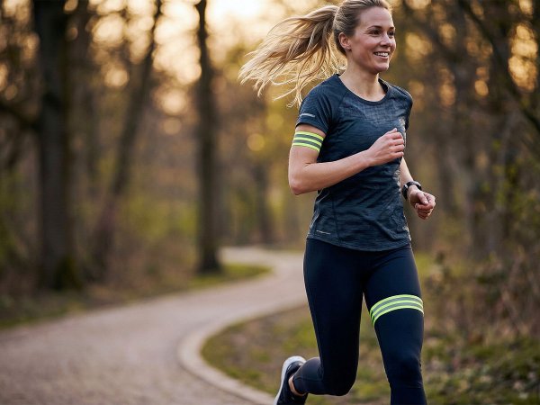 Reflexní elastická / sportovní páska na ruku a nohu šíře 4 cm