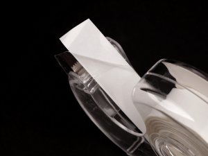 Oboustranná lepicí páska pro dekolt šíře 16 mm