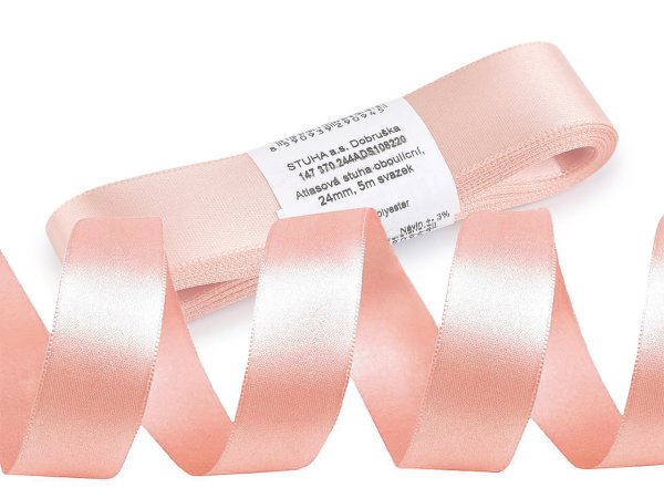 Atlasová stuha oboulící svazky po 5 m šíře 24 mm