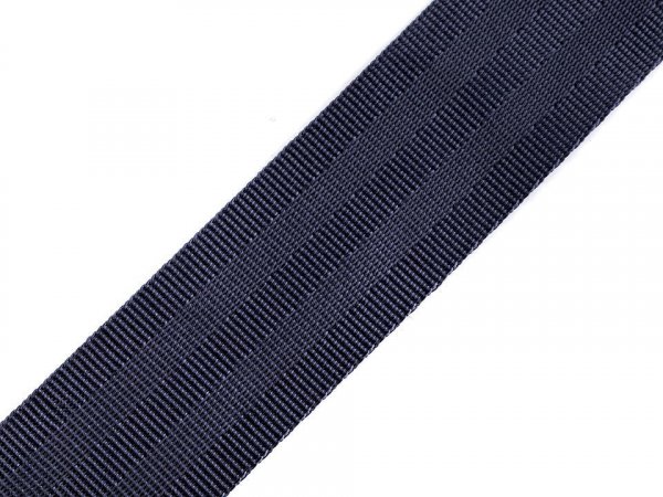 Hladký oboustranný popruh s leskem šíře 32; 38 mm