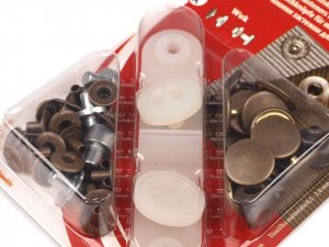 Knoflíky stiskací s pérkem Wuk Ø15 mm na středně silné látky