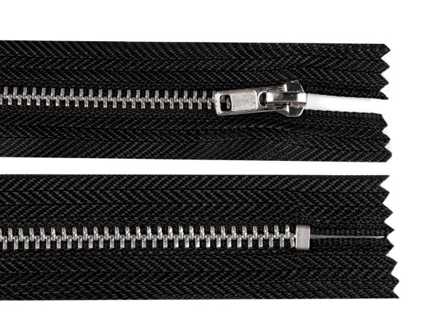 Kovový zip No 4 délka 20 cm kalhotový se stříbrnými zoubky