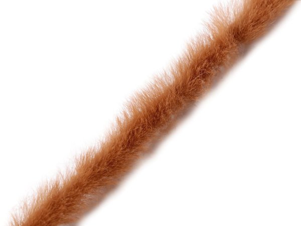 Oděvní / dekorační kožešinový proužek plochý, řezaný šíře 1,5 cm