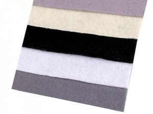 Barevná sada dekorativních filců / plstí soft 10x45 cm