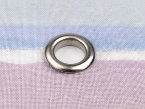Piston k nýtování průchodek z kovu vnitřní Ø10 mm